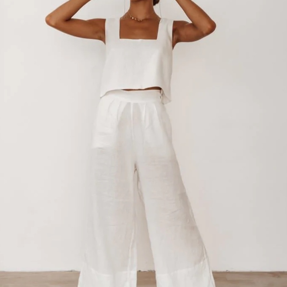Aura the Label (in collaboration with Free the Label) Roma Crop top
